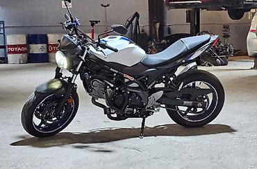 suzuki moped: Suzuki - SV650, 650 sm3, 2016 il, 35000 km — 1