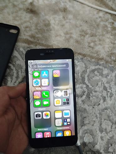 Apple iPhone: IPhone 7 Plus, Б/у, 128 ГБ, Black Titanium, Зарядное устройство, Защитное стекло, Чехол — 3