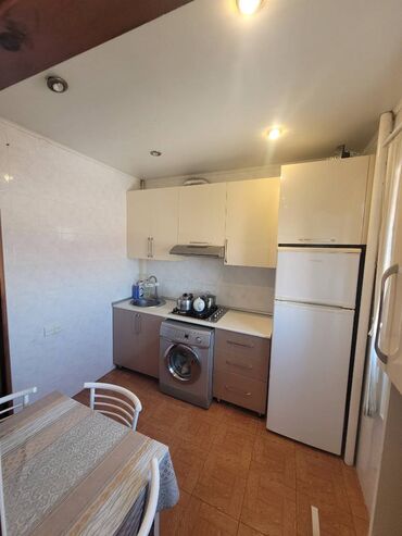 Köhnə tikili: Bakı, Köhnə Günəşli, 2 otaqlı, Köhnə tikili, m. Həzi Aslanov, 60 kv. m — 9