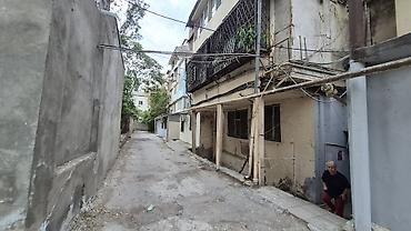 ecemide kiraye evler 2020: Bakı, Yasamal, 3 otaqlı, Köhnə tikili, m. Elmlər Akademiyası, 65 kv. m — 2