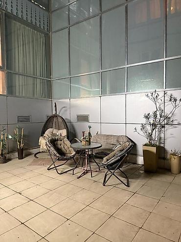 Bakı, 28 May, 3 otaqlı, Köhnə tikili, m. 28 may, 66 kv. m