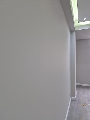 Təmir işləri: - Daxili dizayn: açıq-boz və ağ tonlarda müasir üslub, hamar divar — 9