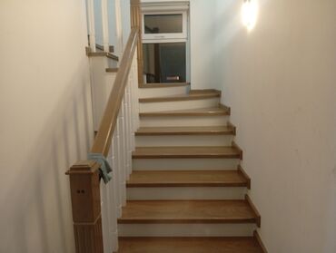 Деревянные лестницы: Деревянная лестница Для дома, Бесплатный замер, Форма лестницы: Много-маршевая, Стиль: Классический — 4