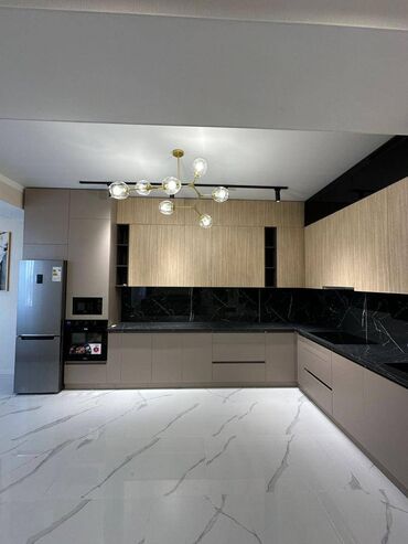 3 комнатная квартира асанбай: 3 комнаты, 108 м², Элитка, 3 этаж, Дизайнерский ремонт