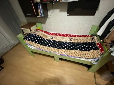мебель ротанга: Односпальная Кровать, Б/у