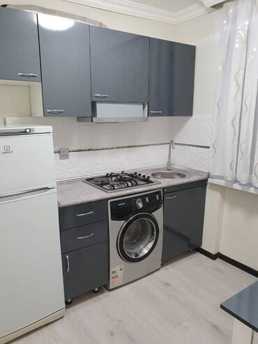 Uzunmüddətli kirayə mənzillər: Biləcəri qəsəbəsi,300 nömrəli məktəbin ərazisində,5 mərtəbənin, 3-cu — 7