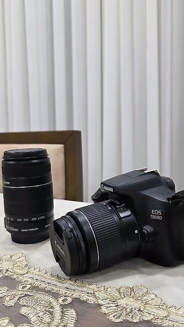 Фото и видеокамеры: Canon EOS 1300D DSLR fotoaparat dəsti Cihaz Yaxşı vəziyətdədir — 2