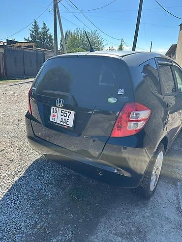 вито автамат: Honda Fit: 2010 г., 1.3 л, Автомат, Хэтчбэк — 5