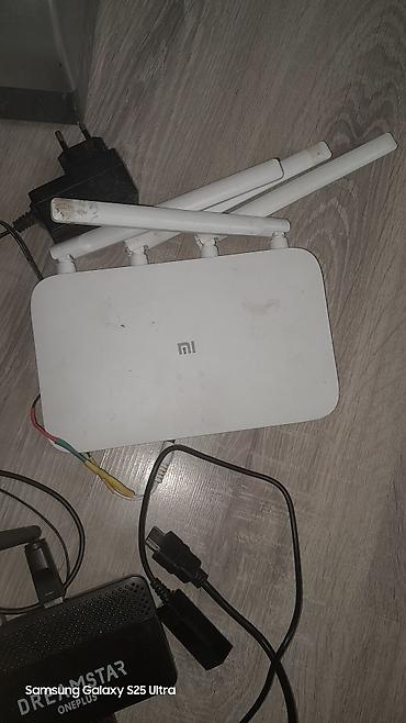 Digər kompüter aksesuarları: Elektronika/aksessuar dəsti Satılır müxtəlif cihazlardan ibarət bir — 7