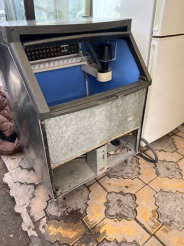 Другое холодильное оборудование: Продаю ледогенератор 80 кг в сутки работает хорошо с гарантией цена — 4