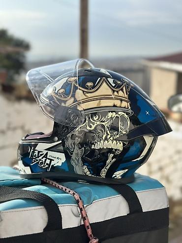 авто шлем: Moto dəbilqə – Vega Yaxşı vəziyyətdədir, az istifadə olunub, qiymətdə — 4