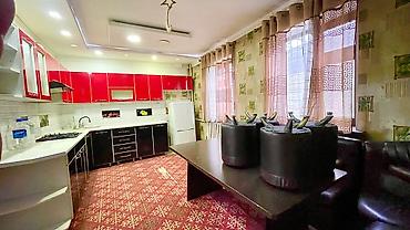 Продажа домов: 6 комнат, 280 м², 4 соток, Бишкек, Ак-Жар ж/м Собственник — 10