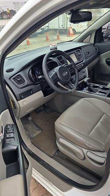 Kia: Kia Carnival: 2019 г., 2.2 л, Автомат, Дизель, Минивэн — 7