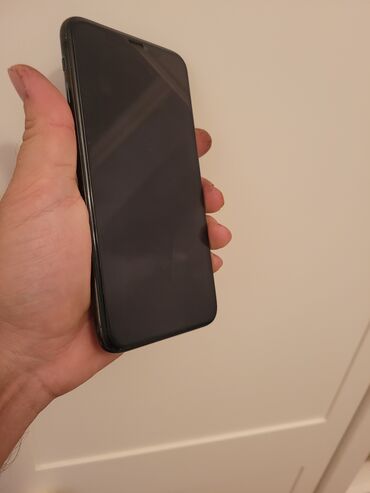 Apple iPhone: IPhone 11 Pro Max, 64 GB, Graphite, Face ID — 9