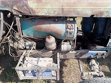 yeşka turbo az: Kənd təsərrüfatı üçün təkərli traktor və qoşqu - Güclü dizel — 2