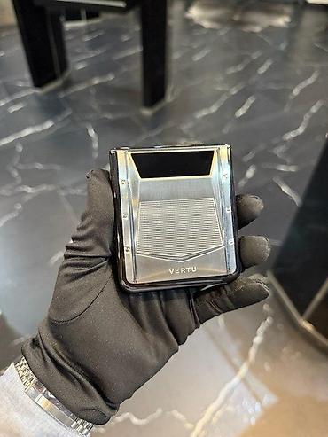 Vertu: Vertu 1 TB, rəng - Gümüşü — 10