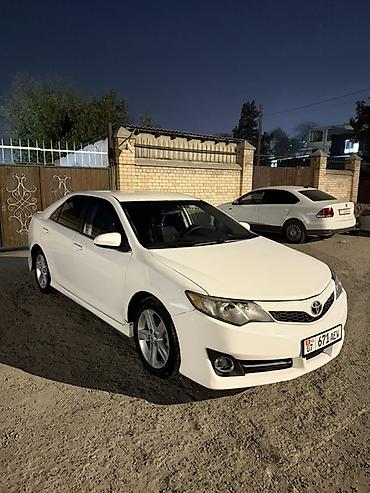 Toyota Camry: 2013 г., 2.5 л, Автомат, Бензин, Седан