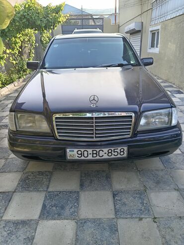 Mercedes-Benz: Mercedes-Benz 230: 2.3 l | 1997 il Sedan