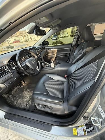 corolla 2016: Toyota Camry: 2021 г., 2.5 л, Автомат, Гибрид, Седан — 9