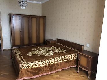 ev axdaram: Xətai metrosunun düz yanında, Xocalı prospekti, sumax restoranının — 5