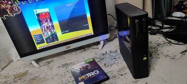 жесткий диск для xbox 360: Продаю Хбох слимка,фрибуд,фристайл скаченно 67 игра роботает