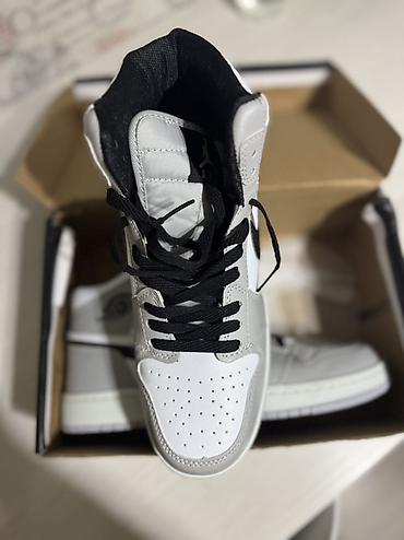 nike tech flecce: Мужские кроссовки, 42, Nike, Новый, цвет - Серый — 3