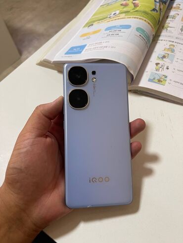 телефоны в рассрочку только паспорт: Vivo iQOO 9