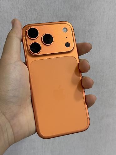 iphone за 0 руб: IPhone 17 Pro, Б/у, 256 ГБ, Оранжевый, Защитное стекло, Чехол, 100 % — 1