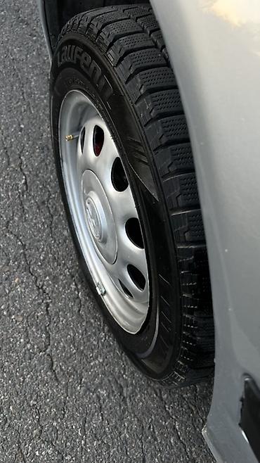 вакумный очиститель: Volkswagen Vento: 1993 г., 1.8 л, Механика, Бензин, Седан — 5