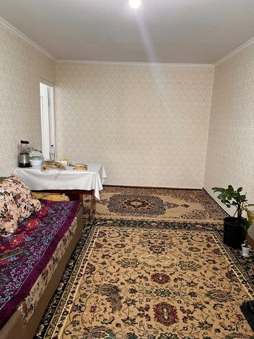 1 комнатная квартира без ремонта: 1 комната, 32 м², 104 серия, 4 этаж, Старый ремонт