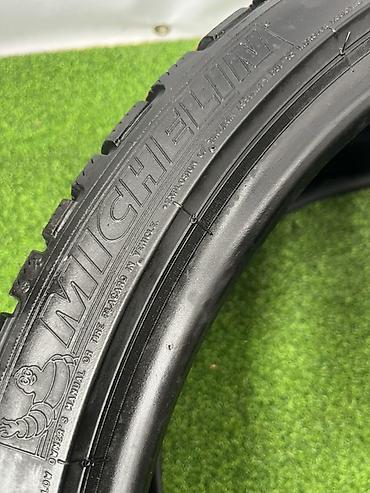 89 2: Шины 235 / 35 / R 20, Зима, Б/у, Пара, Легковые, Michelin — 5