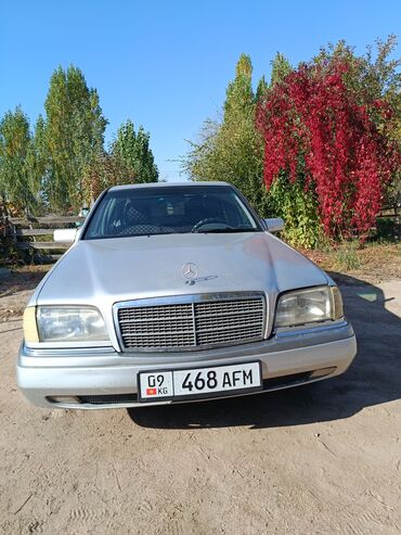субару крострек: Mercedes-Benz 220: 1995 г., 2.2 л, Автомат, Бензин, Седан