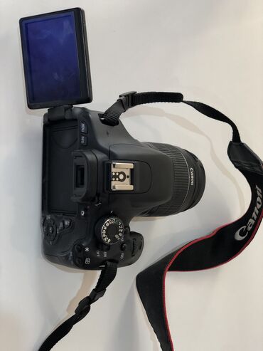 Fotokameralar: Canon EOS 600D
Səliqəli işlənib