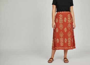 rozkloszowane spódnice czerwone: Shein, Women`s skirt, size 2XL