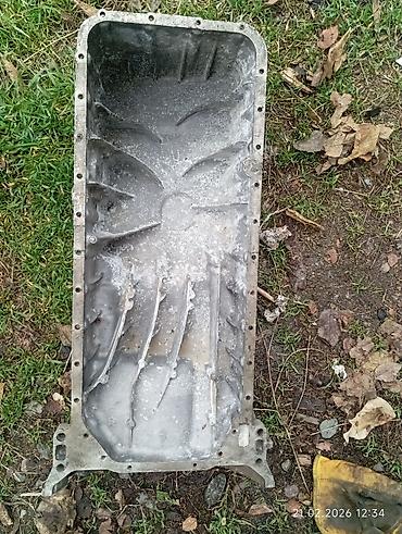 Другие автозапчасти: Комплект автозапчастей (разнородные позиции) Состав: - Блок цилиндров — 5