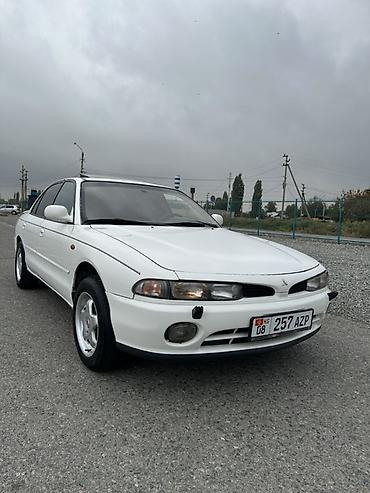 Mitsubishi: Mitsubishi Galant: 1994 г., 2 л, Механика, Бензин, Седан — 3