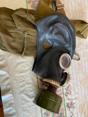 маска с трубкой: Маска респиратор новый