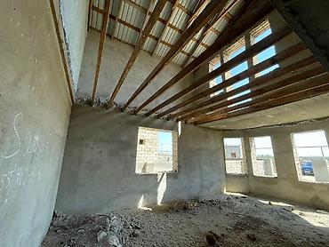saray heyet ev type 1: Hövsanda Türkanı yolundakı ticarət və maşın bazarın arxasında yerləşən — 4