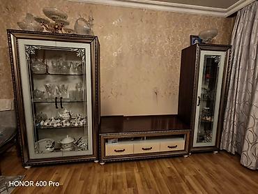 Tecili satılır çox yaxşı vəziyyətdədir ev təmir olunur deyə satılır