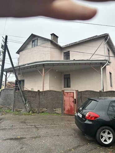 Долгосрочная аренда квартир: Вефа Сдается помещение под ОФИС 180 м2 в центре Бишкека с хорошим