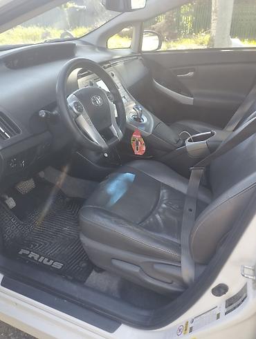 belarus 892 2: Toyota Prius: 2014 г., 1.8 л, Вариатор, Электромобиль, Хэтчбэк — 8