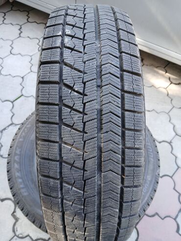 Шины: Шины 185 / 65 / R 15, Зима, Б/у, Комплект, Легковые, Япония, Bridgestone