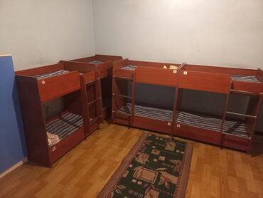 кровать для: Двухъярусная детская кровать, Б/у, ЛДСП, цвет - Коричневый