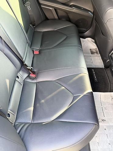 Toyota: Toyota Camry: 2020 г., 2.5 л, Вариатор, Гибрид, Седан — 6
