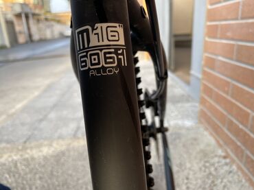 Şəhər velosipedləri: İşlənmiş Şəhər velosipedi Trinx, 28", sürətlərin sayı: 10, Ünvandan götürmə — 8