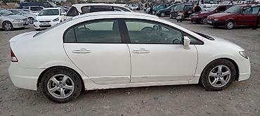 Продажа авто: Honda Civic: 2009 г., 1.3 л, Гибрид, Седан — 3