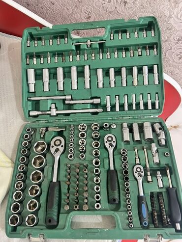 açar desdi: İşlənmiş Açar dəsti ədəd: 172