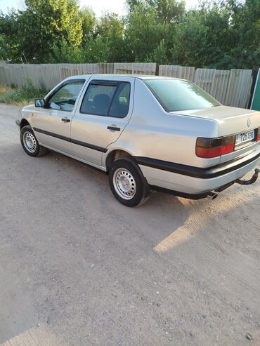 мерседес спринтер бутка: Volkswagen Vento: 1995 г., 1.8 л, Механика, Бензин, Седан