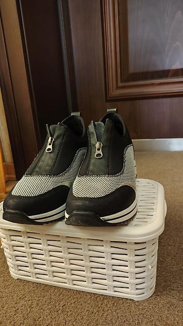 Qadın ayaqqabıları: Remonte qadın ayaqqabısı – slip-on idman üslubunda - Marka: Remonte — 4