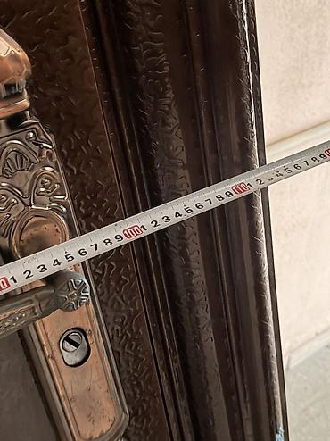 radiator islenmis: Blok üçün İşlənmiş Giriş qapısı Naliçnik ilə, Ünvandan götürmə — 7